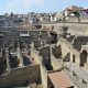 Herculaneum Antik Kenti nerede ve nasıl gidilir? Herculaneum Antik Kenti tarihi bilgileri, gezilecek yerleri, gezi notları, giriş ücreti, ziyaret saatleri, tarihi ve turistik yapıları ile tüm ayrıntılar Herculaneum gezi rehberimizde.